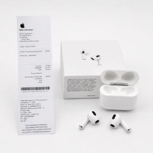 P4 Apple AirPods 3